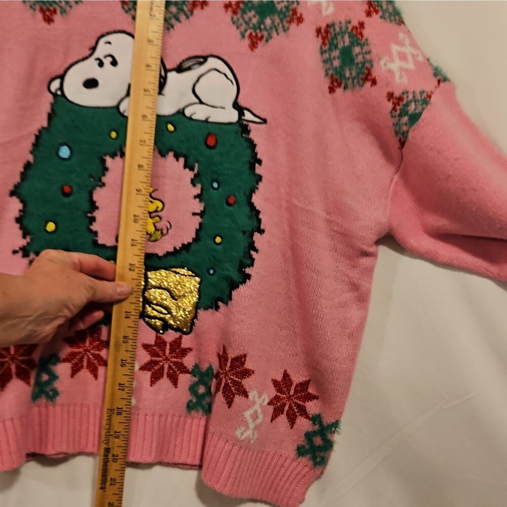 Peanuts Women Pink Knit Pullover Sweater XL Snoopy Ugly Christmas Wreath NWT new - Picture 6 of 8